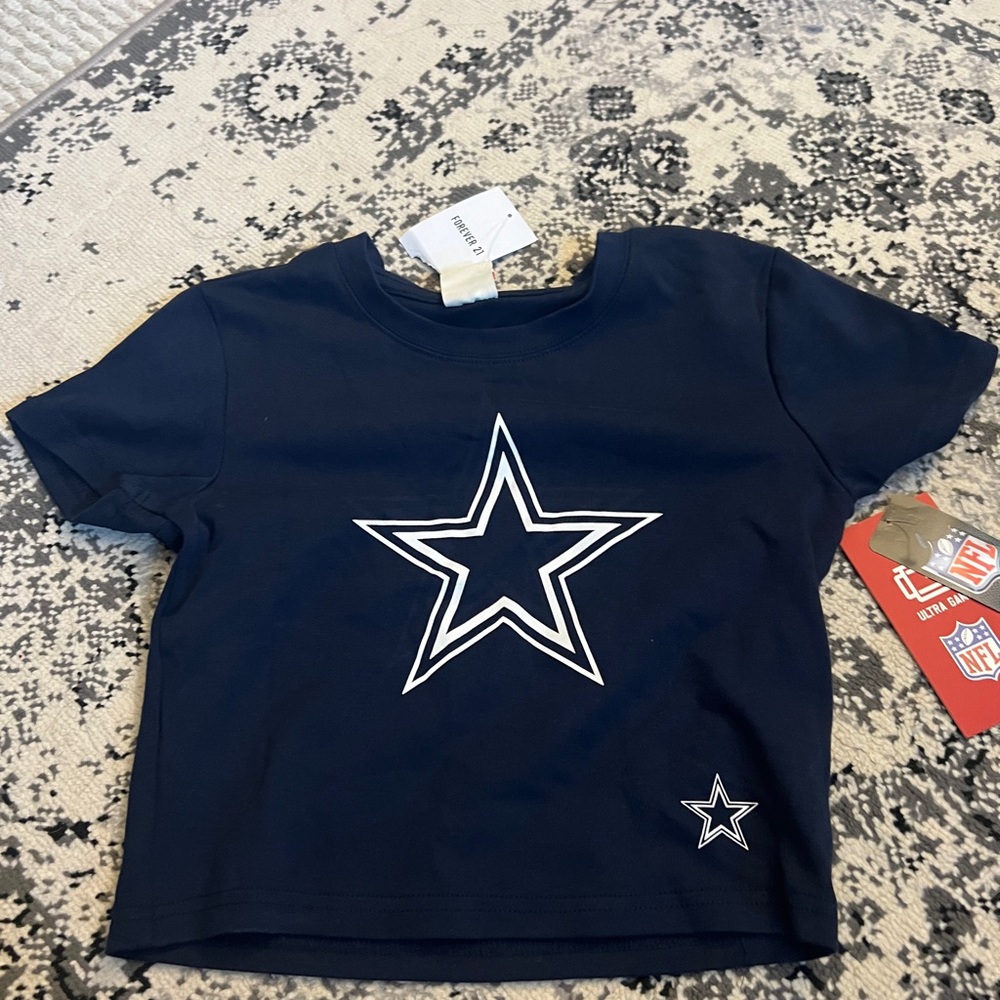 Women’s small Cowboys Navy T-Shirt